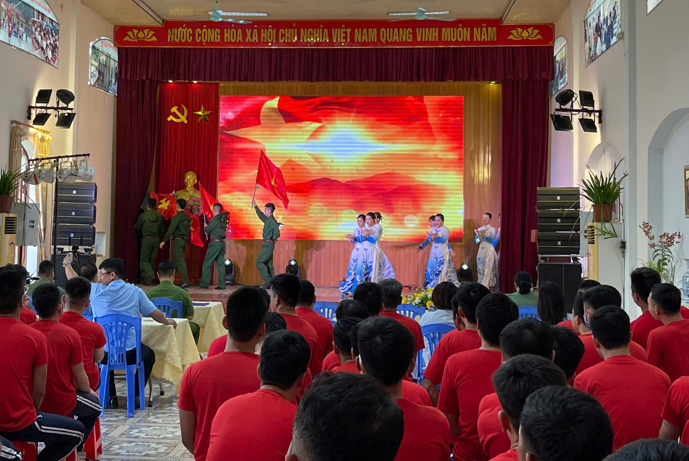 Cơ sở cai nghiện ma túy số 1, Phòng Cảnh sát ĐTTP về ma túy: Tổ chức văn hóa thể thao chào mừng Ngày giải phóng miền Nam